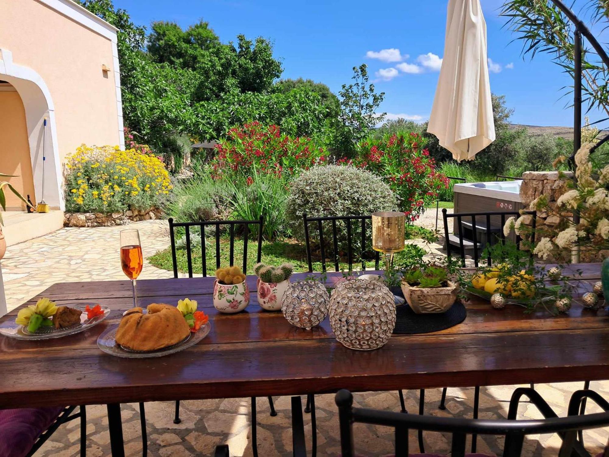 Villa Cesarica ノヴァリャ エクステリア 写真
